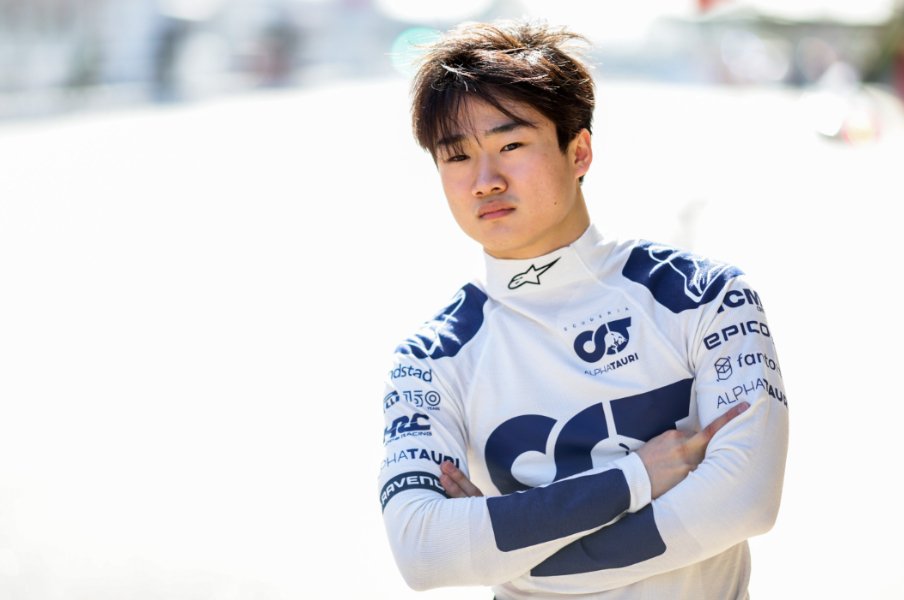 「どん底を味わった」「もっと自分を信じていい」F1ルーキーの角田裕毅がレース人生最大の挫折を乗り越えた“ルーティーン”とは<Number Web> photograph by Getty Images / Red Bull Content Pool