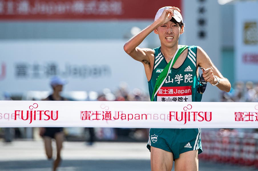 原晋監督は「全日本の本命も東京国際大ですよ」箱根駅伝まで3カ月、今季の青学大“逆襲”の予感はあるか《出雲駅伝2位》<Number Web> photograph by Nanae Suzuki