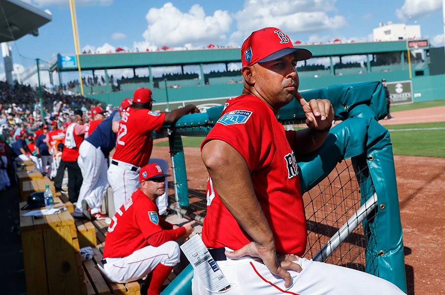 イチローより年下の監督が次々登場。MLBで強権型指導者はもう流行らない。<Number Web> photograph by AFLO