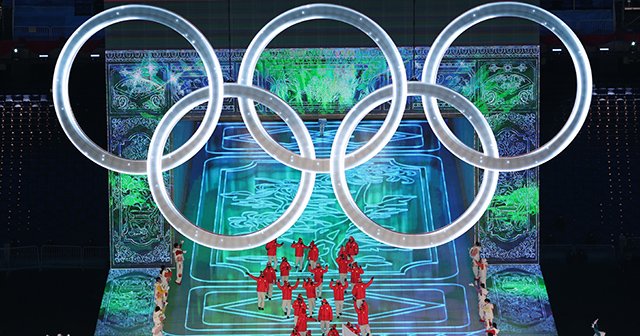 北京五輪開会式》開始わずか18分で選手入場、著名人は参加ゼロ、聖火台