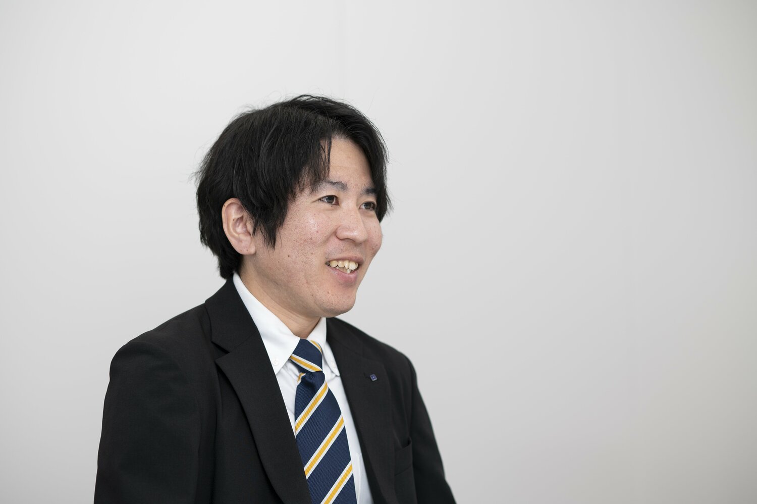 学生時代を回想してくれた中村　©Tadashi Hosoda