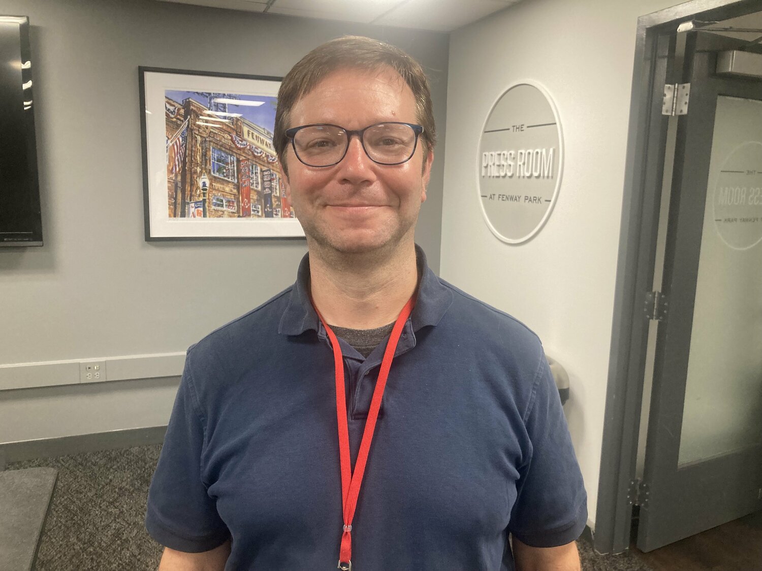 吉田正尚の前半戦を総括したアレックス・スピアー記者（筆者撮影）