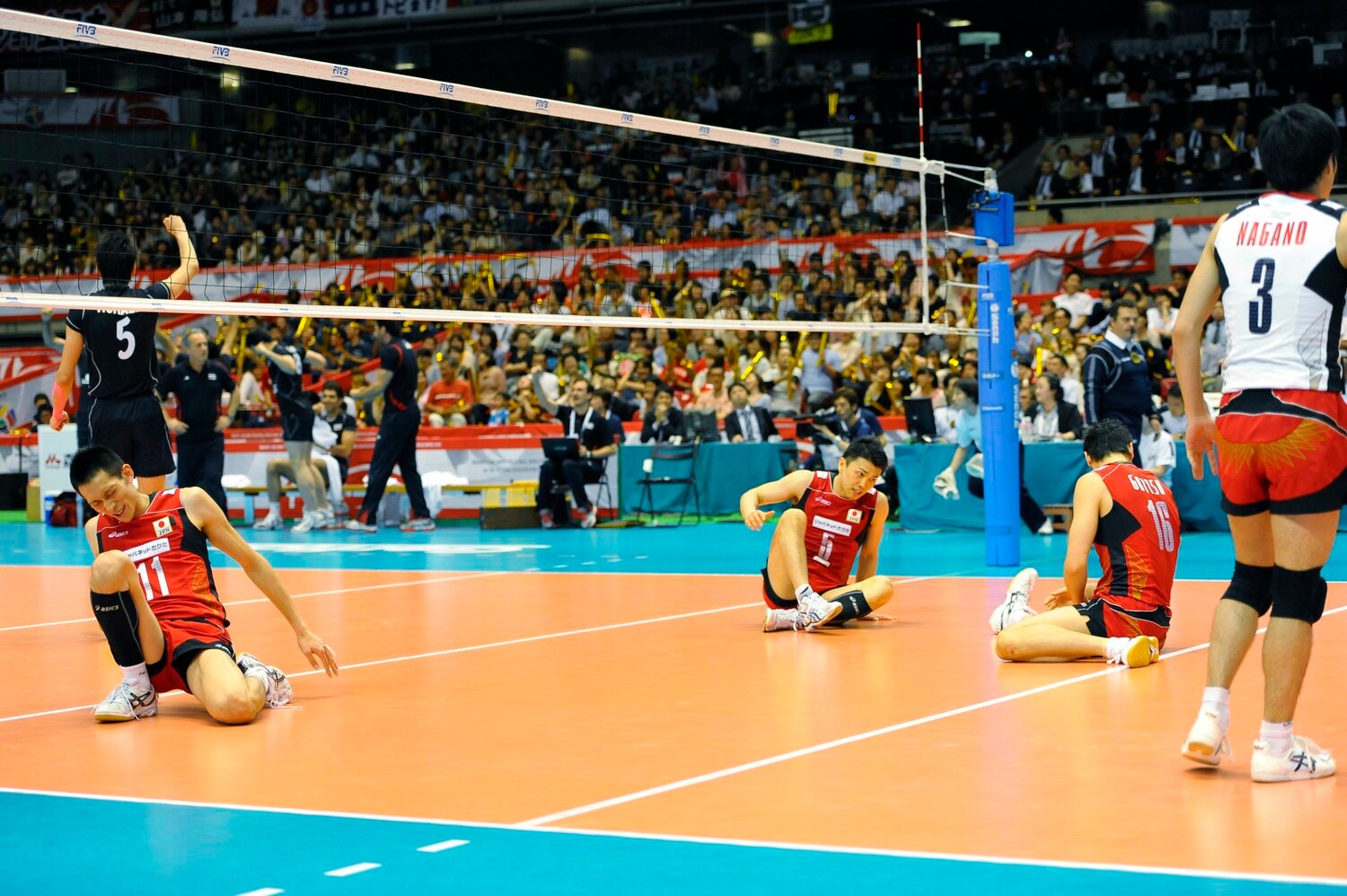 ロンドン五輪の出場権を逃した日本代表。先人たちが味わった悔しい思いが、現在につながっている（2012年6月）　©︎Toshiya Kondo