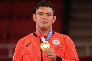 あだ名は白豚、髭愛好家…“井上康生以来の金メダリスト”25歳ウルフ・アロンが「負けない柔道家」になるまで