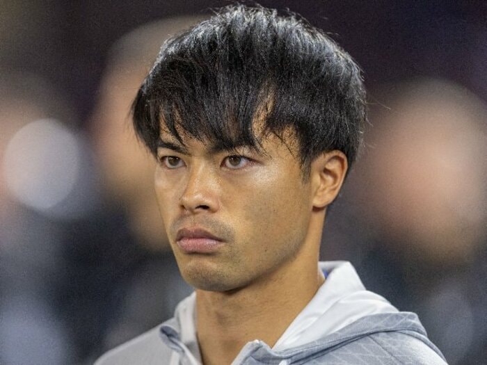 「いや、関係ないっすけど(笑)」三笘薫26歳が記者を笑わせた瞬間…“週給1470万円”ブライトン新契約、取材歴30年超・番記者が語る「ミトマの移籍金」<Number Web> photograph by AFLO