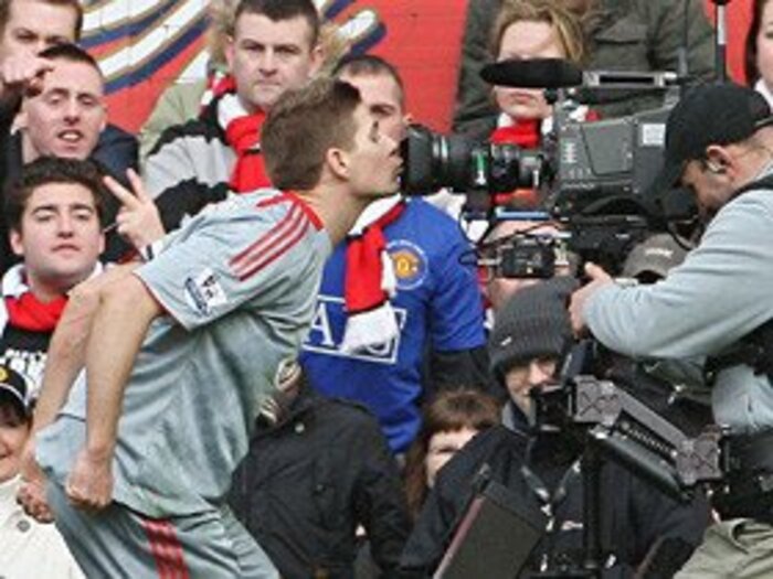 風雲急を告げるプレミア優勝争い。＜Number Web＞ photograph by John Peters/Manchester United via Getty Images /AFLO