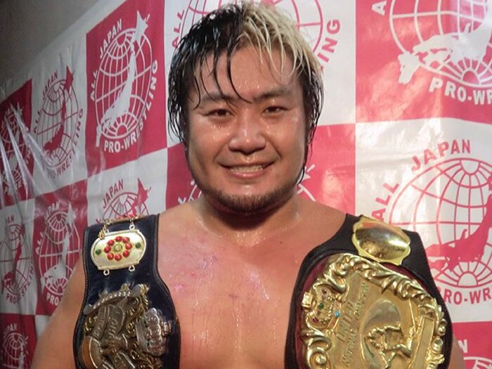 諏訪魔の双肩にかかる、新生「全日本」の浮沈。～“最後の3冠王者”が挑む「王道」～＜Number Web＞ photograph by NIKKAN SPORTS