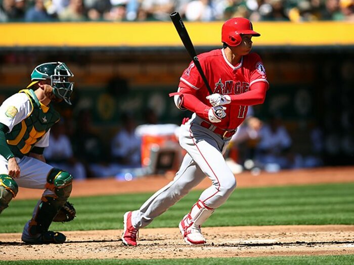 大谷翔平の体が反応したMLB1球目。初安打と4つの凡退に、明るい表情。＜Number Web＞ photograph by AP/AFLO