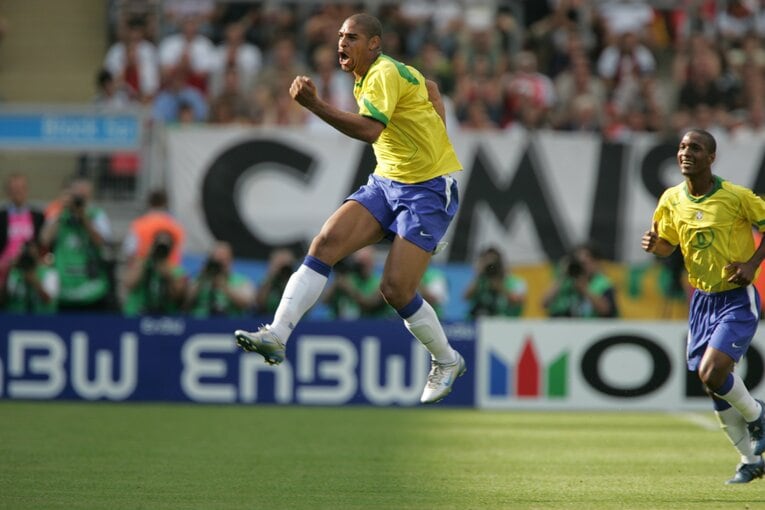 ファベーラ出身のアドリアーノ　©Sports Graphic Number