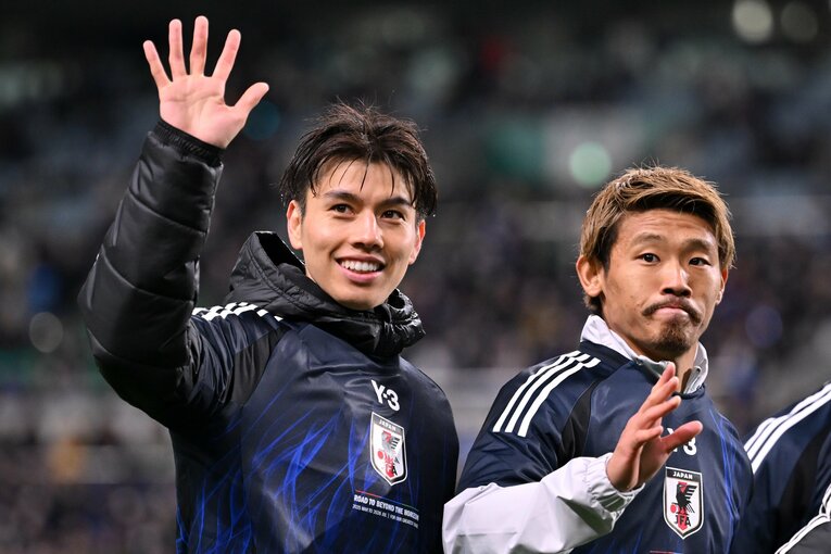 来季プレミアで田中碧－守田のコンビを見ることになるのか　©Getty Images