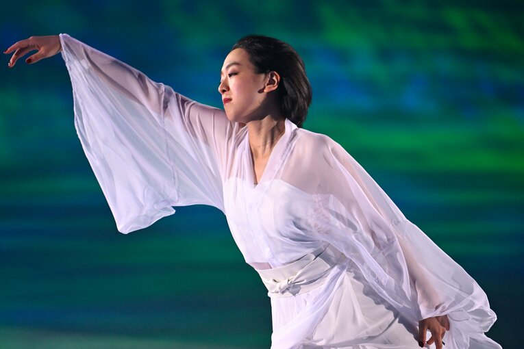 フレンズオンアイス　©Asami Enomoto