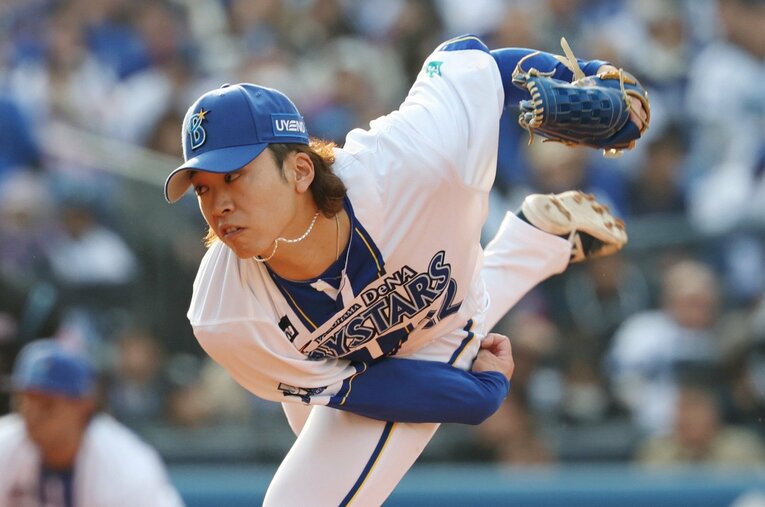 肩の手術から復活した入江大生。最速157キロの直球は健在でプロ初セーブも挙げた ／ photograph by JIJI PRESS