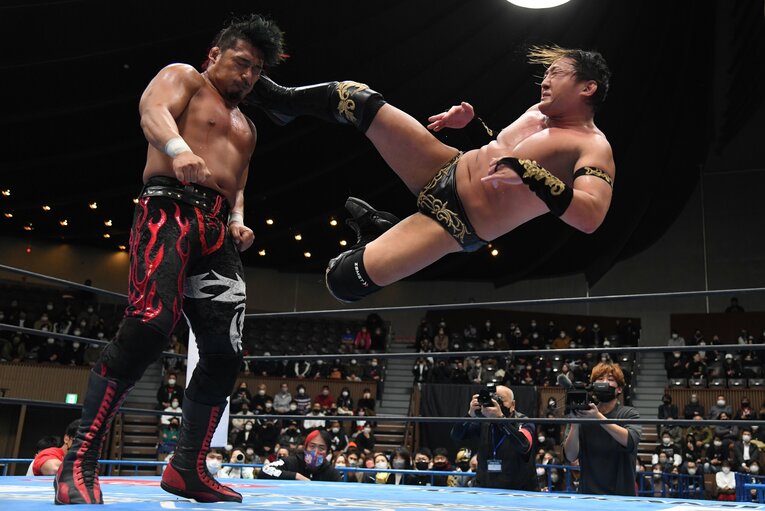 KOPW2022争奪戦。鷹木信悟 vs. タイチ