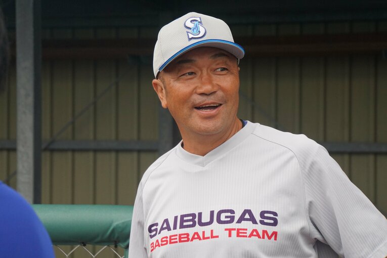 現在の香田誉士史監督（西部ガス）。11月の日本選手権を最後に退任する　©Kei Nakamura