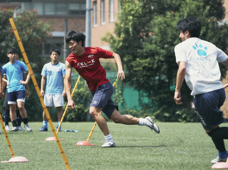 東大ア式蹴球部“唯一の医学生”内田龍吾選手に話を聞いた（3年・筑波大学附属駒場高校出身）　©東京大学運動会ア式蹴球部