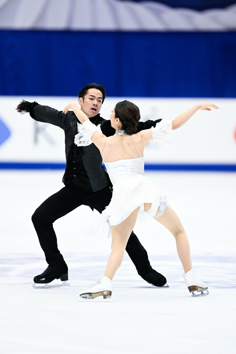 「すごい見つめられている感があって…」高橋大輔＆村元哉中が奏でる新たな関係性「音楽が鳴った瞬間、大ちゃんの目力が変わるんです」(106)