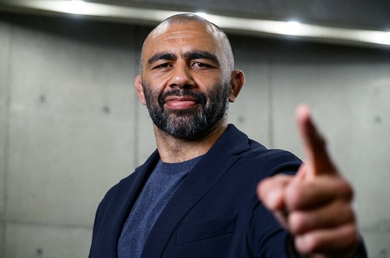 「最下位の可能性もある」リーチマイケルが語るリーグワン激闘の裏側。世界的スターが揃う今、DAZNの全試合配信が日本ラグビーを熱くする(1) ／ photograph by Hirofumi Kamaya