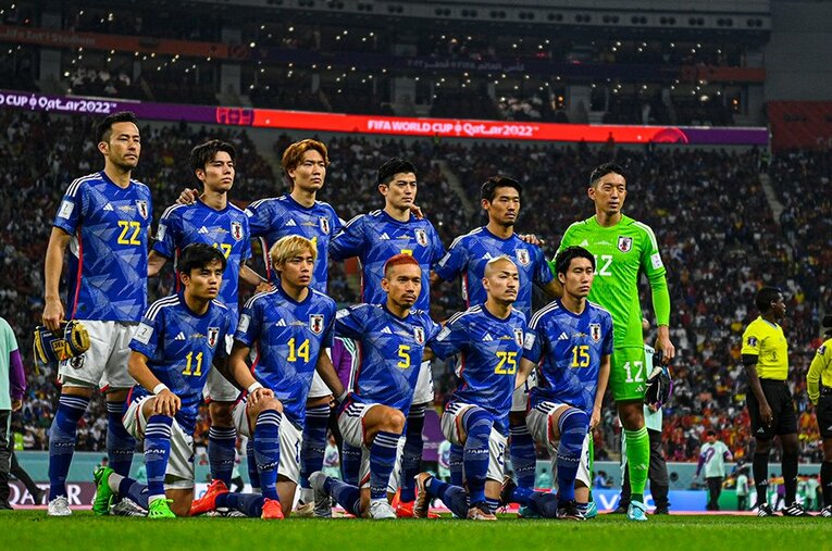 カタールW杯スペイン戦の日本代表スタメン　©Takuya Sugiyama/JMPA