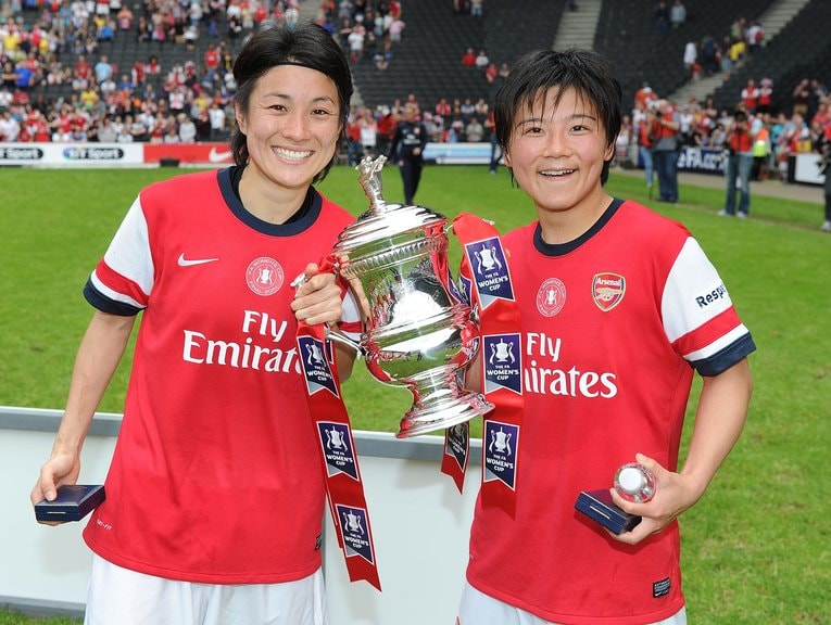 アーセナル時代の近賀ゆかりと大野忍（2014年）©︎Getty Images