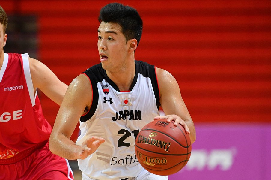 アメリカからBリーグ逆輸入、田渡凌。苦戦中の横浜で感じる生きがいとは。<Number Web> photograph by AFLO