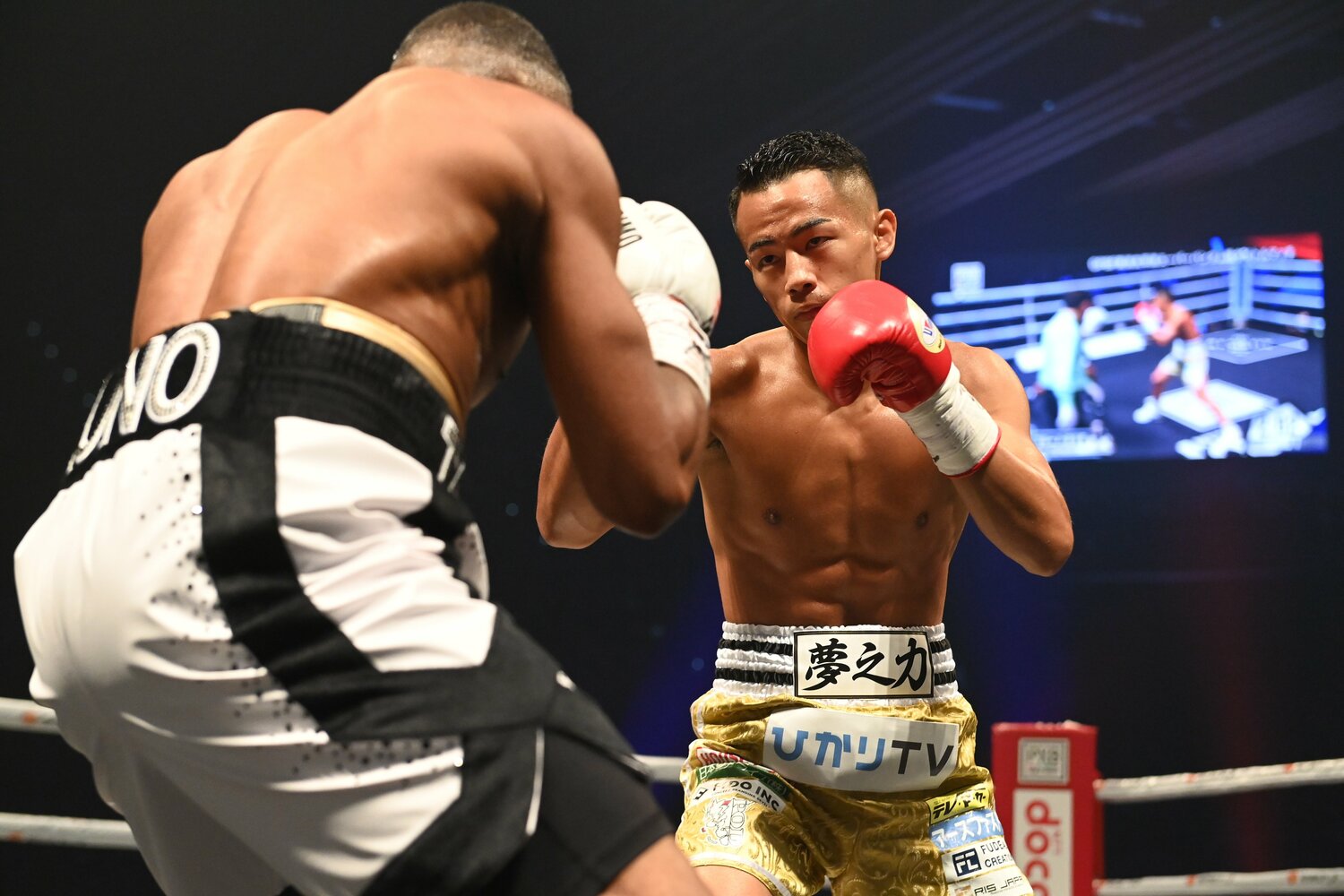 タリモはタフな相手だったが、冷静に攻略した武居 ©PXB WORLD SPIRITS/フェニックスバトル・パートナーズ