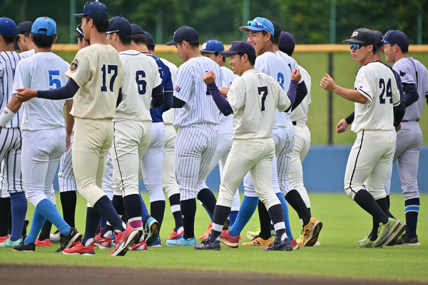 6月中旬に行われた大学代表の選考合宿。ひときわ小柄な飯森（背番号7） ©Hideki Sugiyama