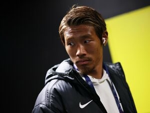 「モリタだけだ…CL8強主力は」“日本代表落選”の実力者30歳MFをポルトガル名門監督も地元記者も絶賛「アヤックスの移籍オファー拒否」は評価の証明