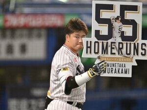 メジャー挑戦目指すヤクルト・村上宗隆を狙う球団は…筆頭は“年俸総額500億円越え”東海岸の金満球団？「編成本部長が夏に日本を訪れた」
