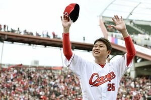 ドラ6の叩き上げ“新井さん”がついに新監督就任！ 選手も待っていた切り札は、優しさと厳しさでカープ再建を目指す