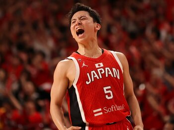 河村勇輝が挑むNBAエグジビット10の過酷さ…「あそこは『チームが勝てばいい』なんて、誰一人思っていない」それでも感じる“無限の可能性”＜Number Web＞ photograph by Getty Images