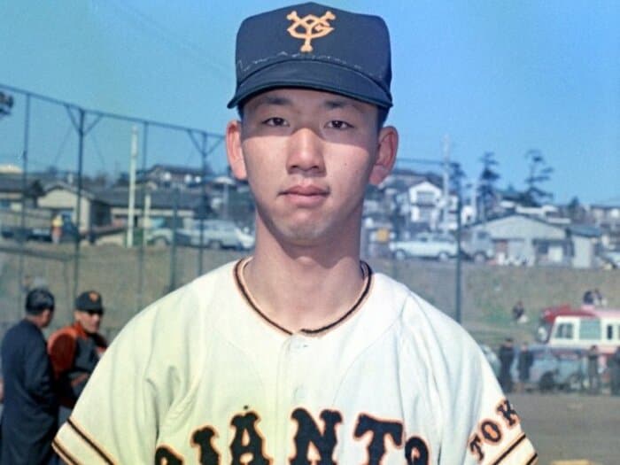 「巨人史上No.1投手」は何者か？ 門限破りの常習犯、ドラフト1位で“プロ野球13連勝”の童顔18歳…大谷翔平のポストシーズン“伝説の1日”を超える天才＜Number Web＞ photograph by KYODO