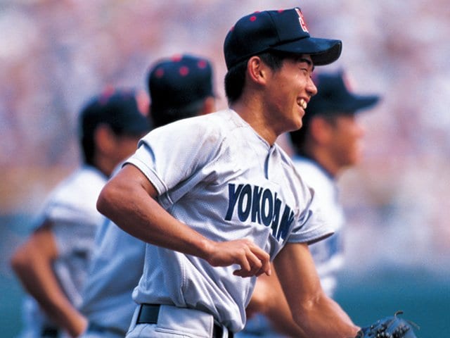 チームメイト、監督が語る］横浜高校「背番号1を追いかけて」 - 高校