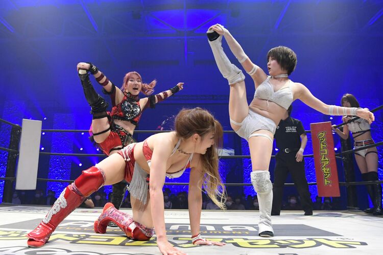 フェリス女学院卒のプロレスラー”雪妃真矢が銀行員から“転職”した理由 「DDTを見てなかったら私は…」 - プロレス - Number Web -  ナンバー