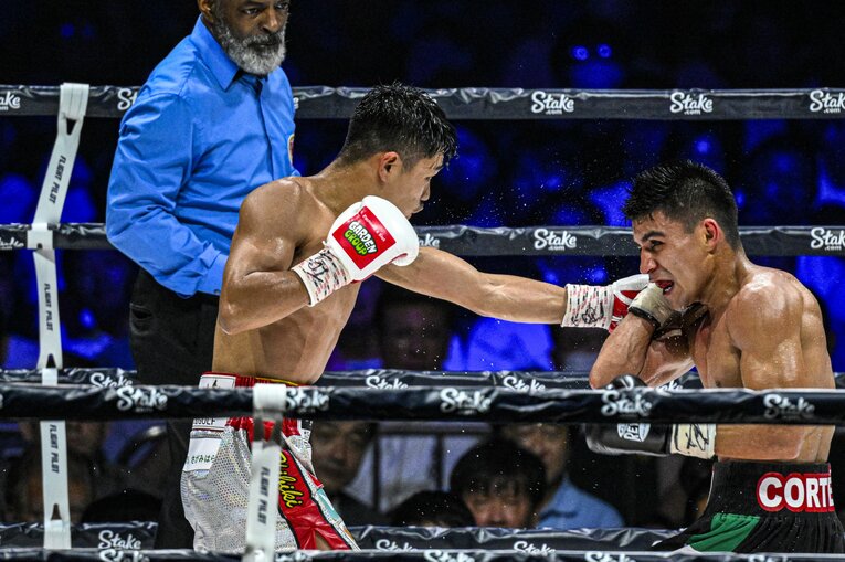 中谷潤人vs.アルヒ・コルテス　©︎Takuya Sugiyama