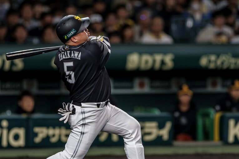 【日本シリーズ第3戦】ソフトバンク・山川穂高の2戦連続弾　©️Kiichi Matsumoto