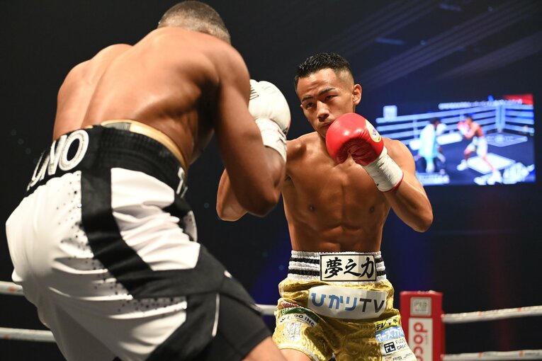 タリモはタフな相手だったが、冷静に攻略した武居　©PXB WORLD SPIRITS／フェニックスバトル・パートナーズ