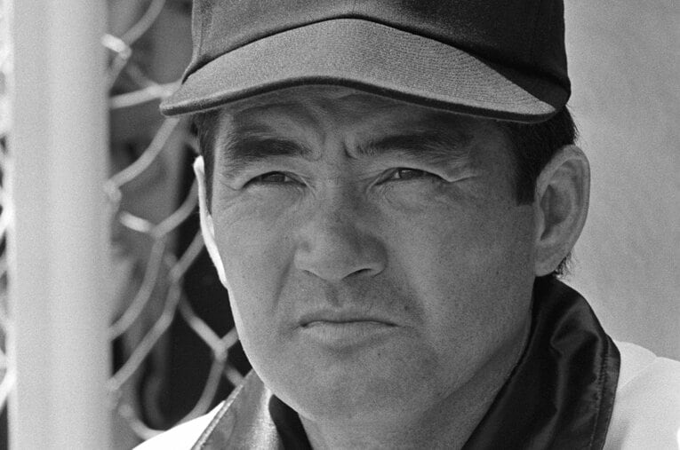 監督就任初年度はまさかの最下位、その後も日本一を奪回できない長嶋茂雄は「エース」の存在を求めていた ／ photograph by Bungeishunju