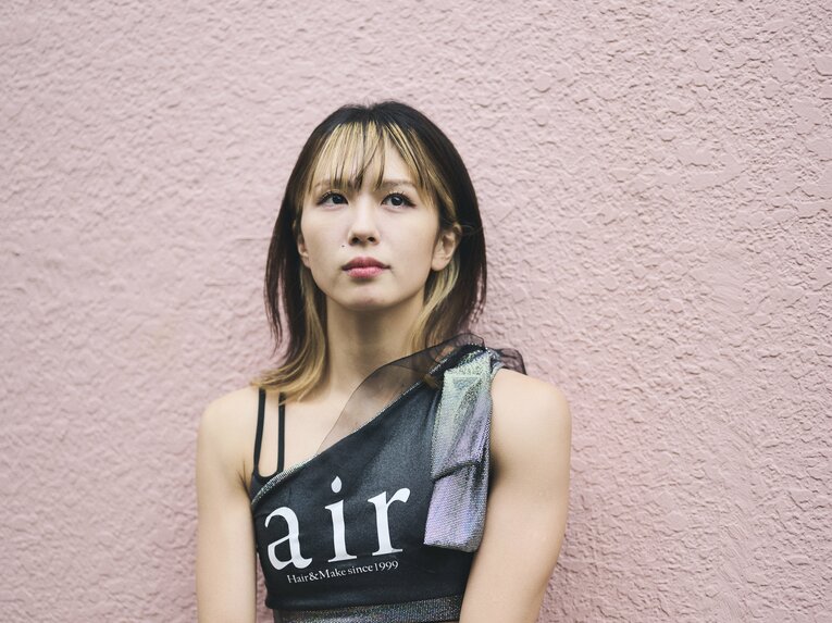 菅原美優22歳「アンチもいる中で成長してきた」話題の美容師兼業ファイターを支えた“先輩・武尊のアドバイス”《特別フォトインタビュー》(42)