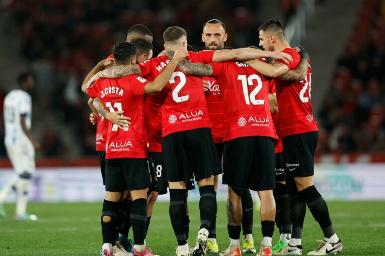 MVP久保建英は喜ばず古巣サポに謝った「愛情と敬意を感じてます」…現地カメラマンが捉えた「ゴール以上に特筆したい」“その後の光景”(17)