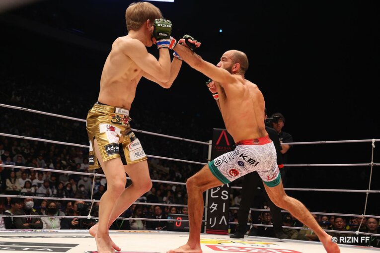 朝倉海vsフアン・アーチュレッタ　©RIZIN FF