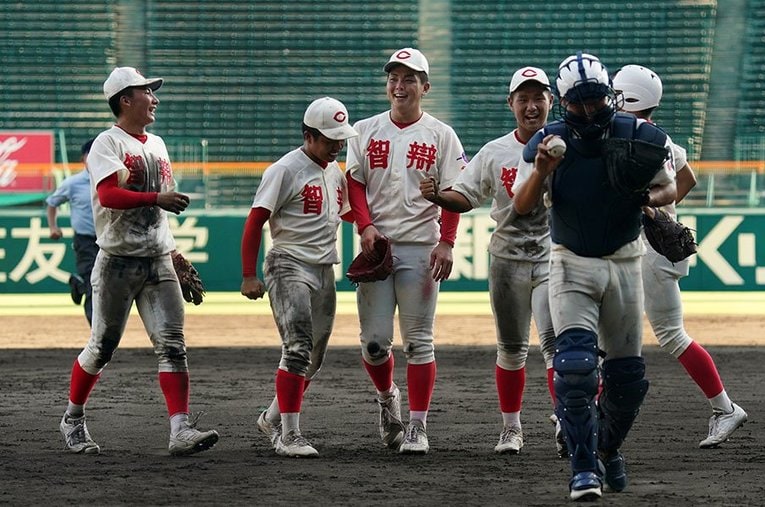 優勝した智弁和歌山の選手たちも愛用していた1万円超するベルトとは？ ／ photograph by Hideki Sugiyama