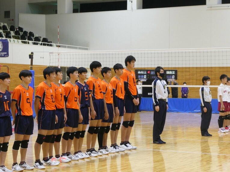 香川県の春高予選決勝、高松工芸高vs坂出工高　©︎Noriko Yonemushi