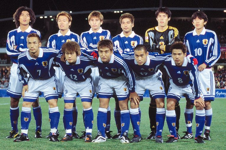 シドニー五輪の日本代表。三浦淳宏も加えたメンバーはA代表に近い陣容だった©Jun Tsukida/AFLO