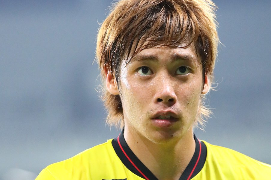日本代表の救世主、伊東純也の大学時代・伝説的エピソード…サッカー部先輩の証言「4年生に“ジュース買ってよ”」「遅刻して坊主にしてた」<Number Web> photograph by Getty Images