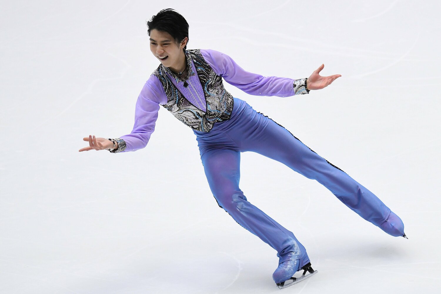 2016年NHK杯での『Let’ｓ Go Crazy』　©Asami Enomoto