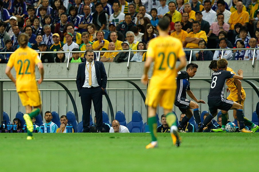 5年前のw杯予選で井手口陽介に 手痛い一撃 を食らったオーストラリア代表監督 今 セルティックで 一緒に仕事 をしている不思議な因縁 海外サッカー Number Web ナンバー