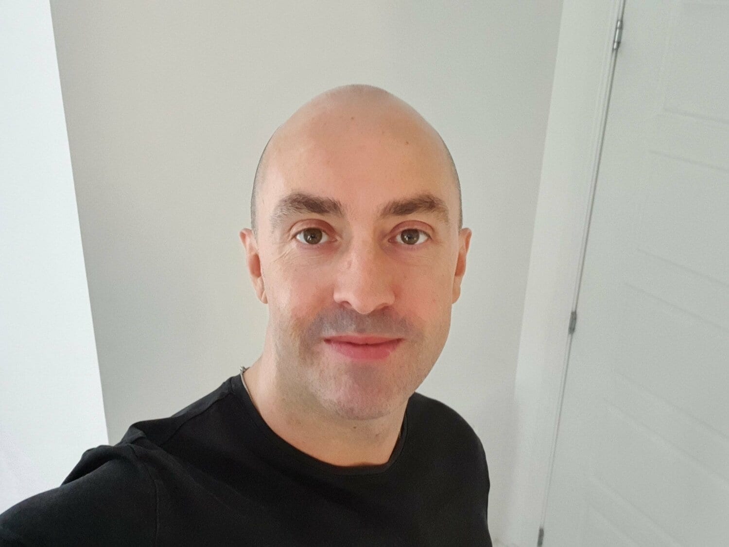 ボクシングファンにはお馴染みのトム・グレイ氏