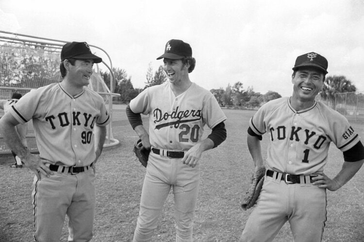 長嶋さんの服は亜希子さんが選んで…」長嶋茂雄夫妻と2週間の