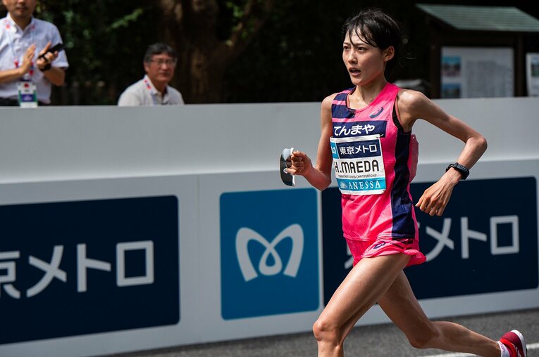 2019年のMGCを走る前田穂南　©Takuya Sugiyama