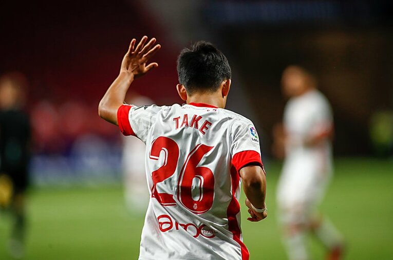 新天地はビジャレアルに決まった久保建英。さらなる飛躍が期待される来季、市場価格はどこまで高騰するだろうか。 ／ photograph by AFLO